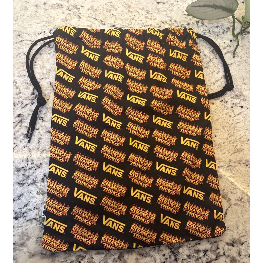 VANS X Stranger Things Bag Cinched‎ Drawstring Canvas Shoe Pouch 11.75 x 15.75